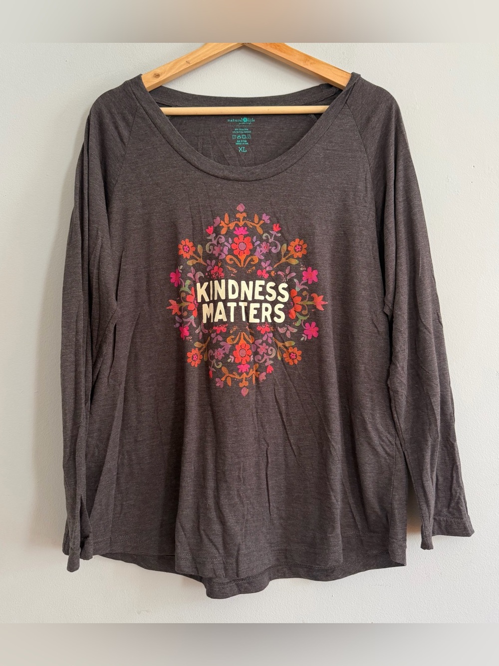 Natural Life Long Sleeve Kindness Matters Cotton T Shirt Gray Floral Hippie XL